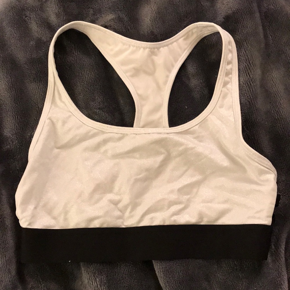 VS sports bra